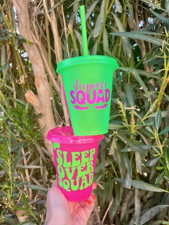 Sleepover Squad Girls Party Cups, Sleepover Bach, Girls Gone Mild, Slumber Party Favors, Relaxing Bach Party, Girls Night In, Personalized