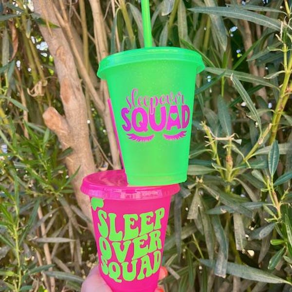 Sleepover Squad Girls Party Cups, Sleepover Bach, Girls Gone Mild, Slumber Party Favors, Relaxing Bach Party, Girls Night In, Personalized