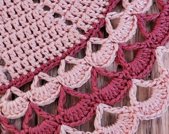 Marilyn Doily