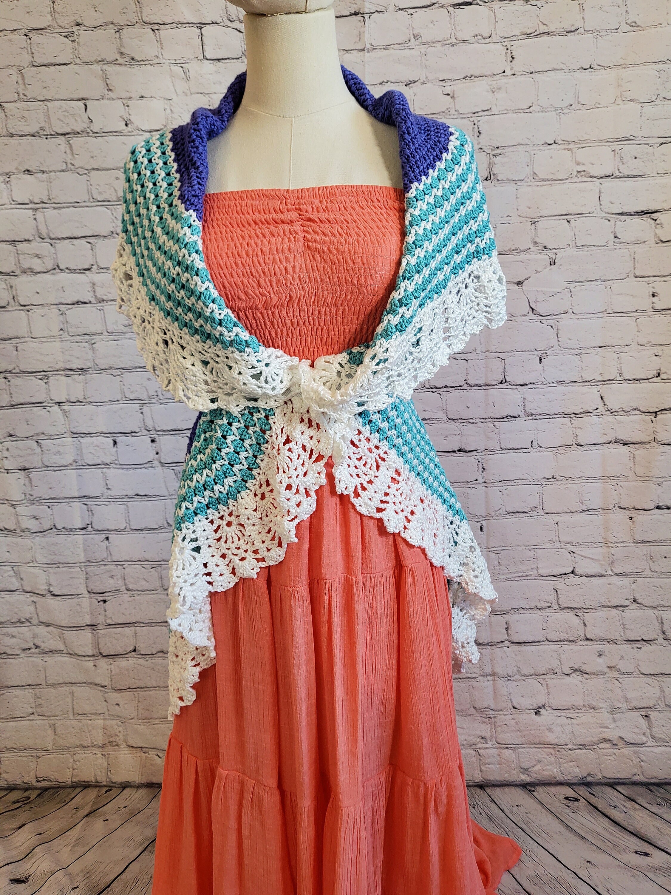 かぎ針編みのショールのパターン | 女性にプレゼントしたり販売したり