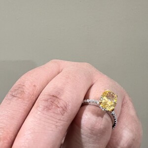 Statement yellow diamond ring