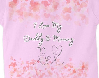 I Love My Mummy & Daddy Baby Tee: Eingehüllt in elterliche Liebe!