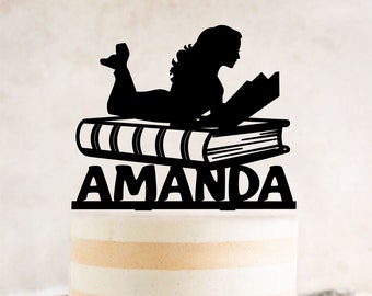 Topper per torta con libro di lettura, Compleanno di topo di biblioteca, Topper per torta di lettura, Topper personalizzato con nome, Decorazione personalizzata di buon compleanno, Ragazza del libro