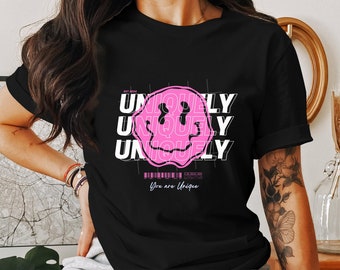 Happy Face Graphic Tee, Smile Face Shirt, Smile T-Shirt, Vintage Smile Face T-Shirt, 90s T-shirt happy face T-Shirt , Happy face