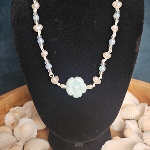 beaded flower necklace