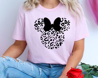 Minnie Leopard Ears Shirt, Safari Sweatshirt, Minnie Leopard Shirt, Disney Shirt, Cheetah Minnie Shirt, Animal Kingdom, Minnie Sweatshirt