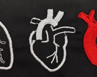 disegno per ricamo CUORE anatomico umano, modello - per macchina da ricamo Download immediato file digitale punto raso - Anatomia umana
