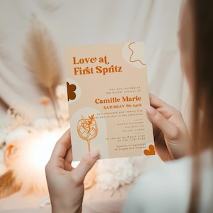 Uitnodiging voor Italiaanse vrijgezellenfeest APEROL SPRITZ | Retro modern mediterraan | Minimalistische elegante kaart Citrusoranje bewerkbare canvassjabloon