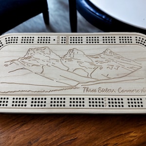 Planche de cribbage - Three Sisters Mountain (Canmore, Alberta, Canada)