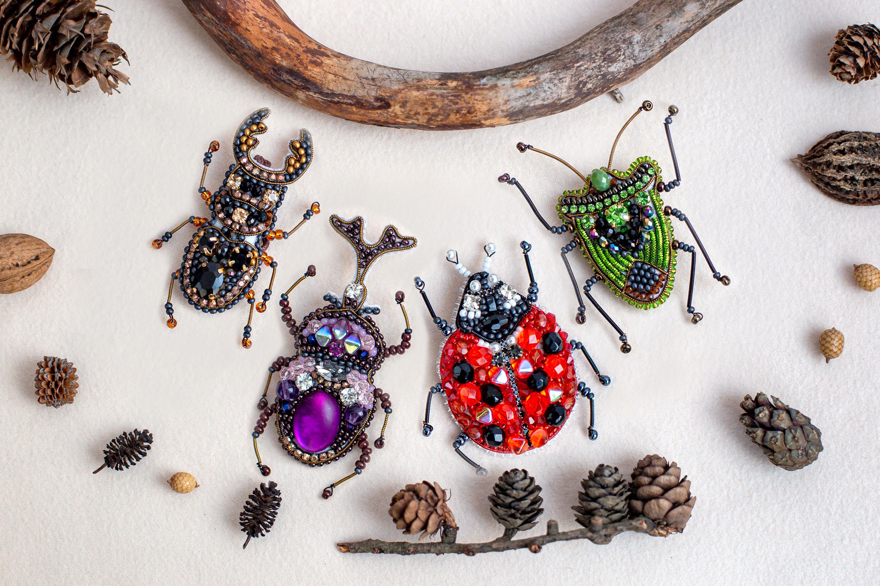 Set of 4 Bead Embroidery Kit: DIY Insect Brooches, Jewelry Making - Etsy