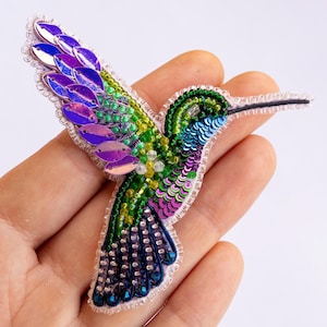 Borduurpakket kolibriekralen met kralen: doe-het-zelf sieraden maken (optie hanger)