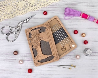 Personalizable Wooden Magnetic Needle Holder: Sewing Accessories