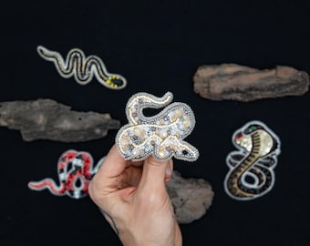 Beaded Snake Brooch Embroidery Kit, Cobra Python DIY Jewelry Set