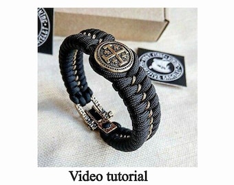 Instruction for the weaving paracord bracelet. Make your own. DIY gift. Tutorials weaving. (1 PDF)