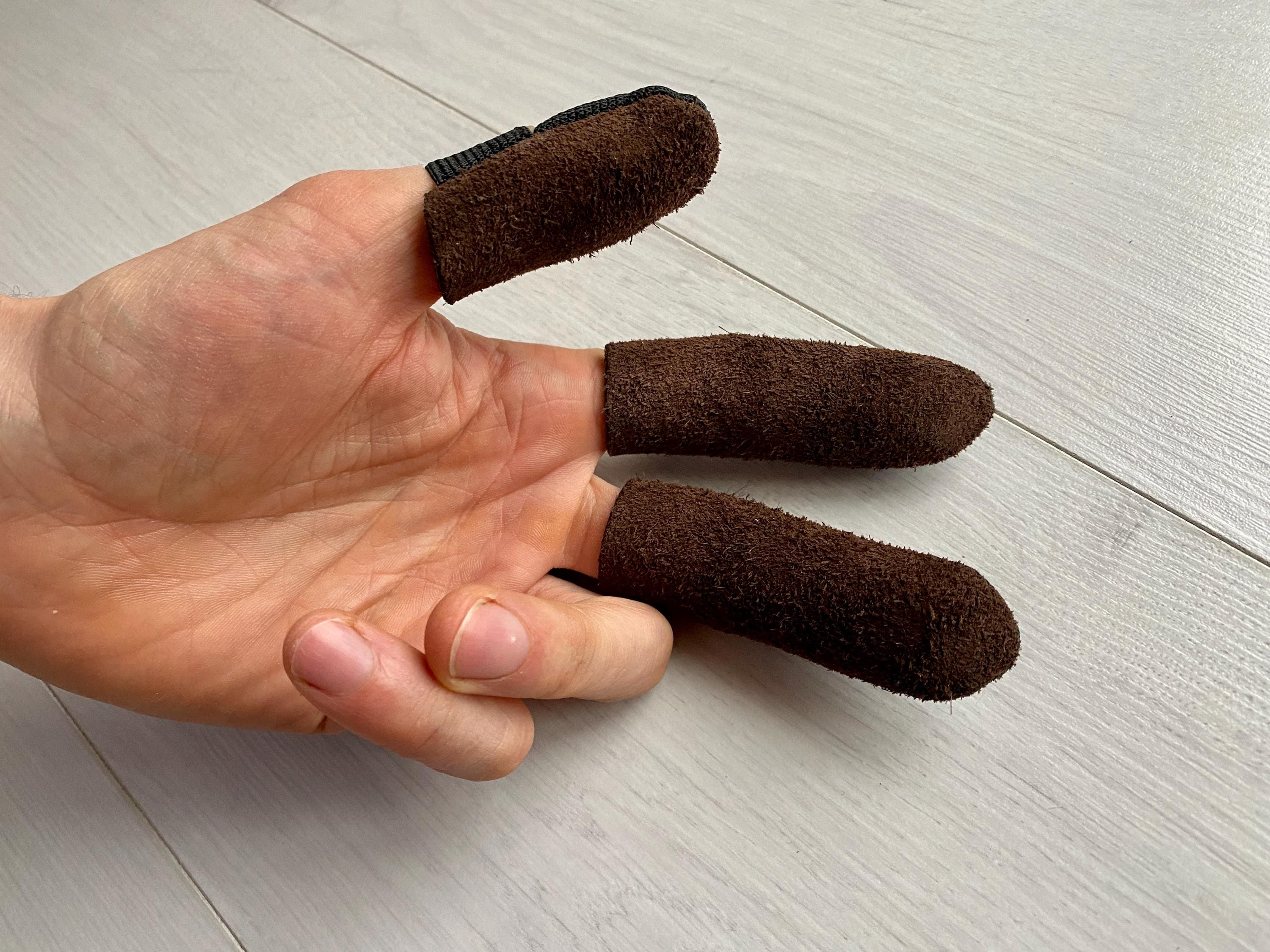 8 Leder-Fingerhüte Fürs Nähen – 4 Paar Für Zeige- & Daumen, Schutz Beim Sticken, Basteln & Nadelfilzen (versch. Farben)