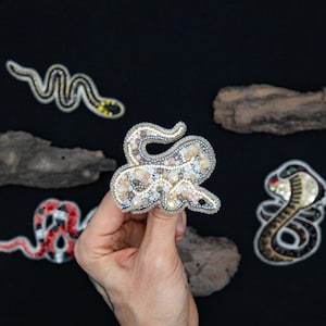 Zestaw do haftu broszki z wężem, kolekcja biżuterii DIY z koralowca kobry i pytona