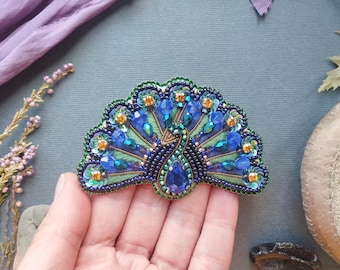 Peacock Brooch Bead Embroidery Kit: DIY Jewelry Making