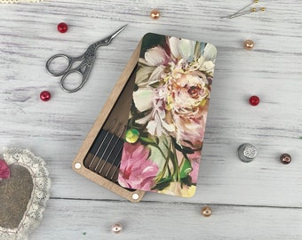 Wooden Magnetic Needle Holder: Sewing Craft Organizer
