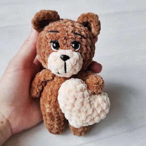 Bear Crochet Kit for Adults Cat, Beginner Crochet Kit, Animal Amigurumi Craft Kit