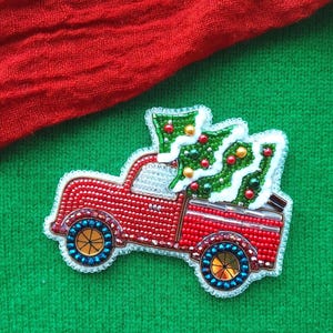 Christmas Truck Bead Embroidery Brooch Kit: DIY Xmas Beading