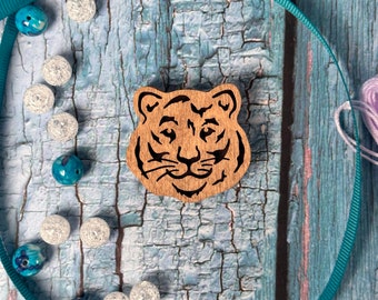 Magnetischer Nadelhalter aus Holz: Doppelseitiger Nadelhalter