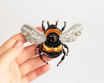 Bumblebee Brooch DIY Kit: Bead Embroidery Craft Set