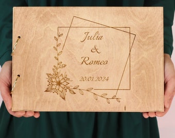 Libro de fotos personalizado, Libro de visitas de boda | Regalo de boda | Regalo de cumpleaños | Grabado en madera natural | Tarjetas negras, 2 rotuladores.