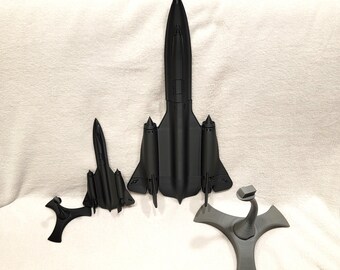 SR 71 Blackbird Spy Plane w/stand both sizes