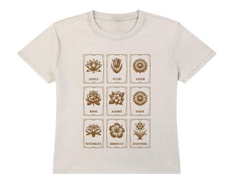 Camiseta con hombros caídos y lavado vintage con flores