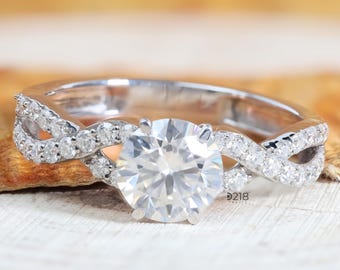 1 CT Round Lab Grown Diamond Engagement Ring | IGI Certified Twisted Band Ring | Infinity Style Bridal Ring for Women