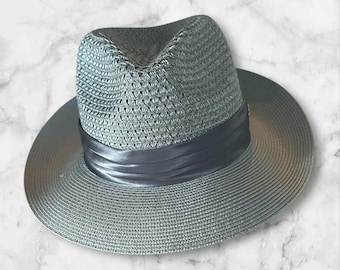 Fedora summer hat. Gray. Light weight comfortable hat.