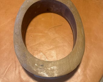 Antique Solid Wood Hat Flange Millinery Collection, Size 7 3/4. Brim 1 3/4