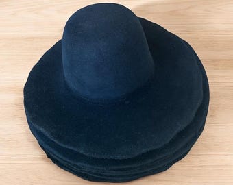 Fur Felt Hat Bodies 220 grams. 100% rabbit. Imperfect Ice Gray. Read description!