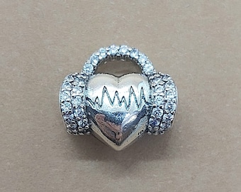 Charm de corazón, Charm musical, Charm para pulseras, Corazón de plata, Regalo para mujer