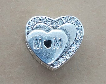 Mom Charm, Mom Jewelry, 925 Silver, Heart Charm, Charm for Charm Bracelet, Mother Day gift, Birthday Gift, Heart Jewelry, Silver Charm