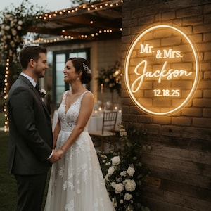 Personalized Mr & Mrs LED Neon Wedding Sign: Custom Last Name