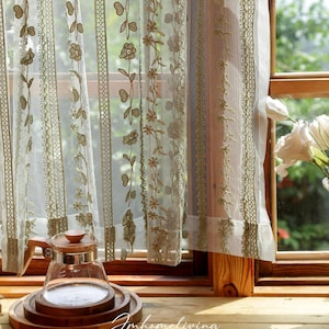 Grüne Spitze bestickter Vorhang, grüne Blumenspitze One-Panel-Fenster-Dekor Stange Taschenvorhang für Küche, Café, Wohnzimmer