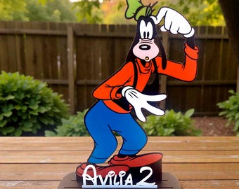 Goofy - Centros de mesa de madera - Nombre de madera - Fiesta - Celebración - Decoración - Niño - Cumpleaños - 100 % pintado a mano, no impreso - Planificador de fiestas