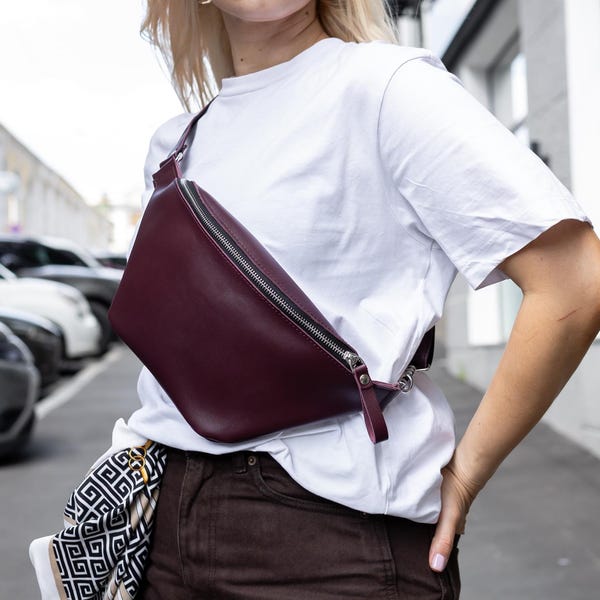Marsupio in pelle per tutti i giorni, marsupio bordeaux, borsa a tracolla da donna, regalo di compleanno per lei, marsupio personalizzato, regalo per la fidanzata, borsa da viaggio da donna