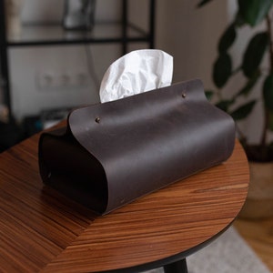Serviettenhalter aus Leder, Taschentuchbox Bezug, Küchen Organizer, Geschenk für Mama, Badezimmer Dekor, personalisiertes Geschenk für sie