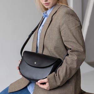 Minimalist personalized black bag, leather crossbody purse, stylish half round purse, gift for her, small city shoulder bag, gift for women