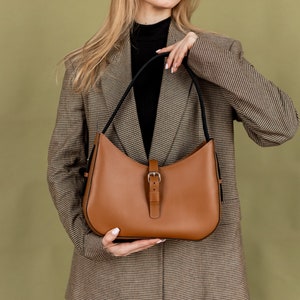 Sac à bandoulière en cuir pour femme, sac à main fait main, petit sac à main en cuir, sac de tous les jours, cadeau pour petite amie, sac classique