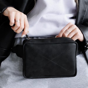 Leather fanny pack for her, black leather belt bag, womens sling bag, gift for sister, leather phone bag, birthday gift, small crossbody bag