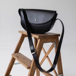 Black leather half round bag, women city crossbody bag, luxury shoulder purse, graduation gift, personalized half moon bag, girlfriend gift