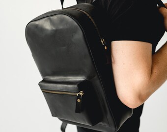 Black Leather Everyday Rucksack, Leather Haversack, Mens  display picture 2