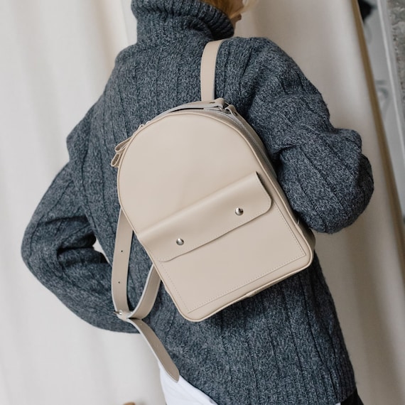 black and grey louis vuitton supr backpack LOUIS VUITTON Black Epi Leather X Supreme Christopher Backpack Bag