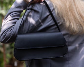 Classic ladies black purse, everyday city bag, shoulder purse, small minimalist bag, top handle bag, evening clutch, anniversary gift