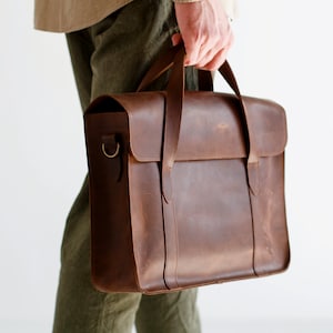 Sac à bandoulière décontracté, cadeau tendance pour papa, sac messager marron, sac à bandoulière fait main, sac à bandoulière pour homme, cadeau de remise des diplômes pour colocataire