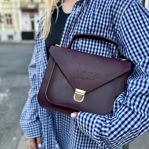 Sac à main décontracté en cuir personnalisé, sac à main bordeaux, sac de ville pour femme, sacoche en cuir, sacoche minimaliste, sac de travail, sac à bandoulière