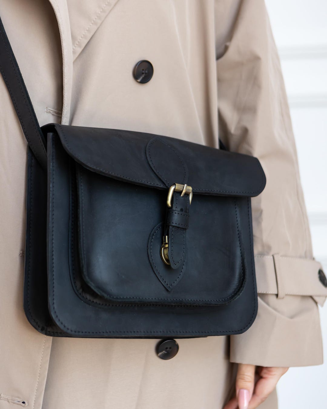 Sac besace noir, sac à main pour femme en cuir, sac d'université